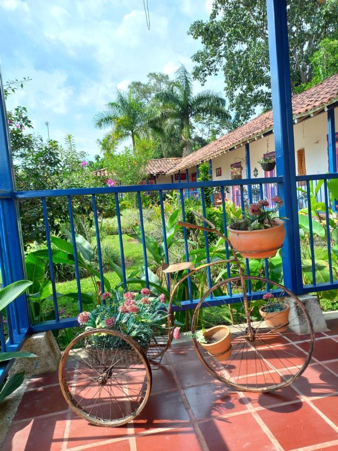 Finca Hotel Villa Del Sol Pueblo Tapao Dış mekan fotoğraf