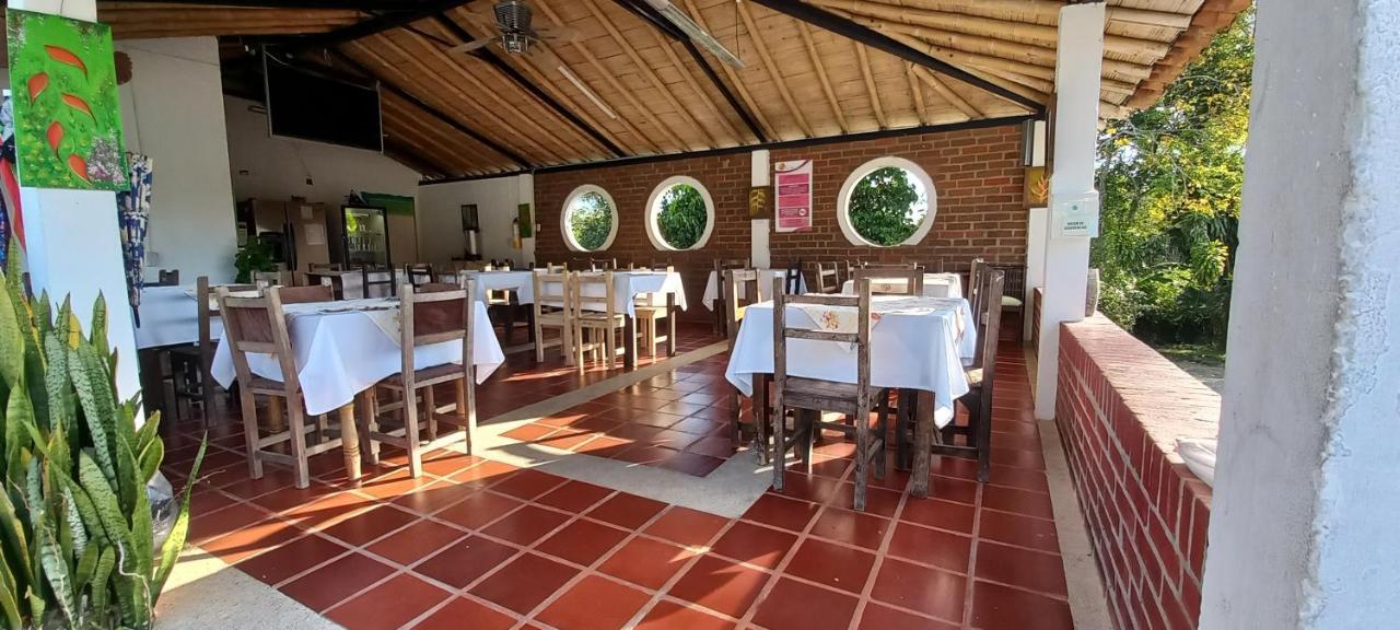 Finca Hotel Villa Del Sol Pueblo Tapao Dış mekan fotoğraf